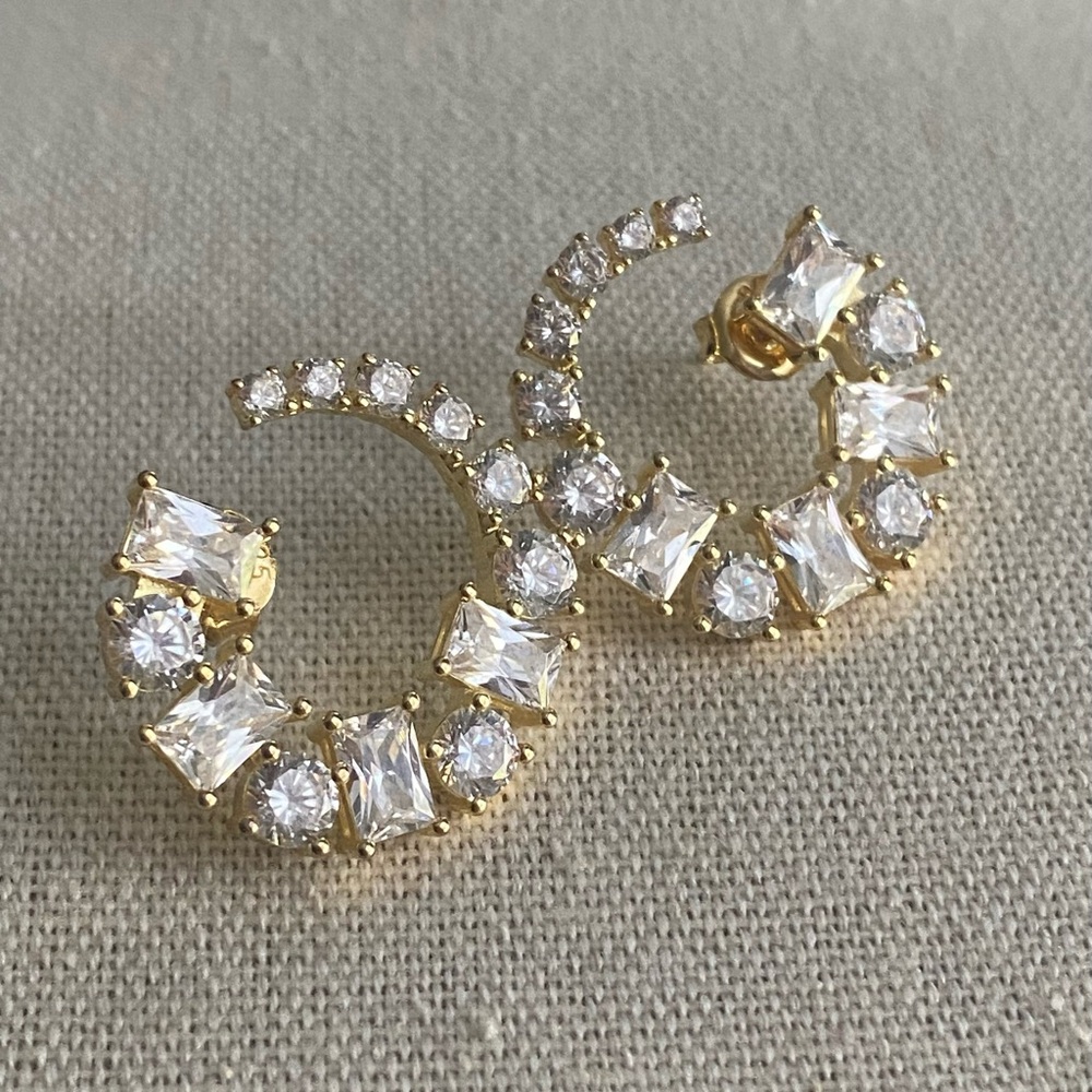 Sterling Silver Front Facing Hoops Cubic Zirconia